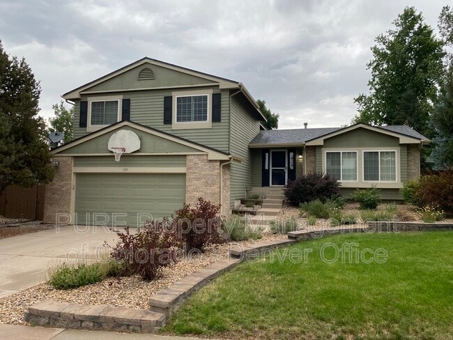 725 Northridge Rd in Littleton, CO - Building Photo - Building Photo