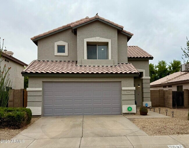 property at 3937 E Rosemonte Dr