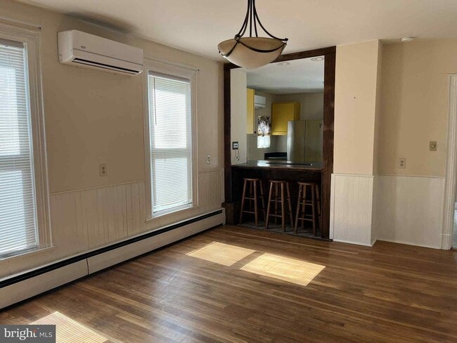 property at 106 N Main St