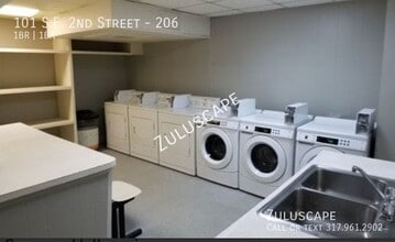 101 SE 2nd St in Evansville, IN - Building Photo - Building Photo