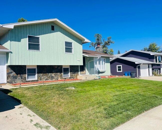 114 E Liberty St in Rapid City, SD - Building Photo - Building Photo