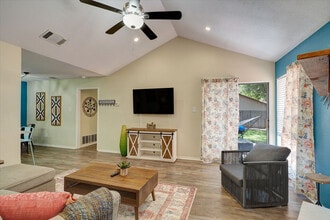 12515 Valle Dezavala in San Antonio, TX - Building Photo - Building Photo
