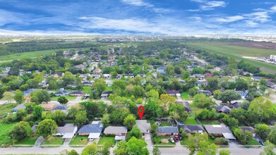 3034 Akard St in Houston, TX - Building Photo - Building Photo