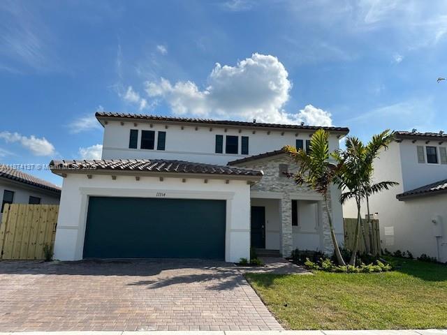 11954 SW 241st St in Princeton, FL - Building Photo
