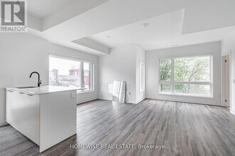 20-T20 Ed Clark Gdns in Toronto, ON - Building Photo - Building Photo