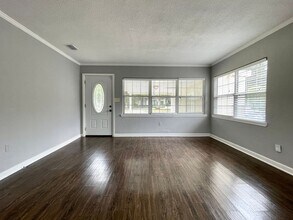 910 S Mills Ave in Orlando, FL - Building Photo - Building Photo