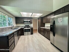 1965 Woodtrail Dr in Sparks, NV - Building Photo