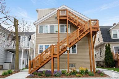 710 Emmet St in Ypsilanti, MI - Building Photo - Building Photo