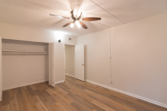830 E Park Ave-Unit -3203 in Tallahassee, FL - Building Photo - Building Photo