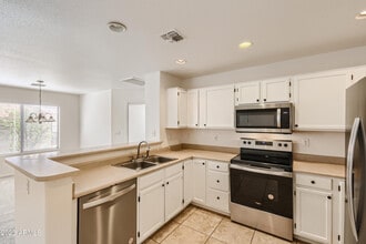 13826 N Cambria Dr in Fountain Hills, AZ - Building Photo - Building Photo