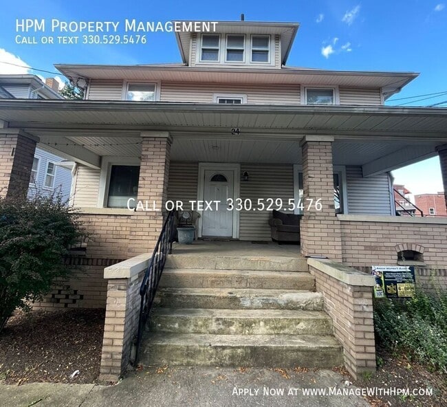 24 Grand Ave