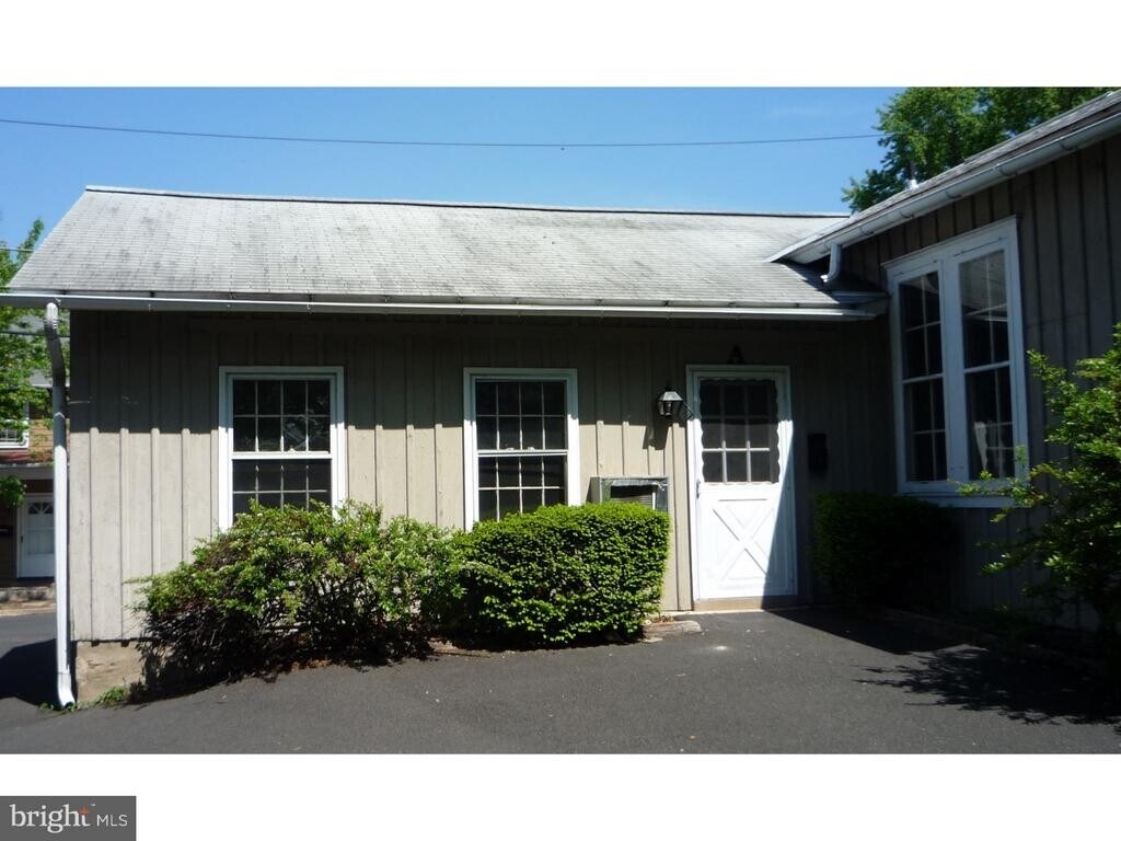 61 W Oakland Ave Rentals in Doylestown, PA