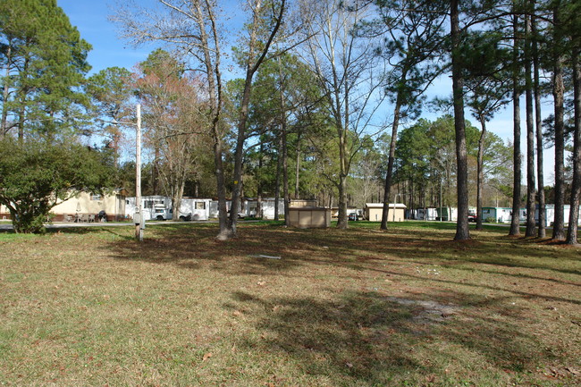 3348 Us-1 in Callahan, FL - Foto de edificio - Building Photo