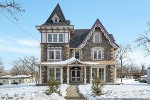 49 Park Ave in Madison, NJ - Building Photo