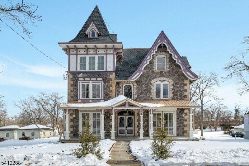 49 Park Ave in Madison, NJ - Building Photo