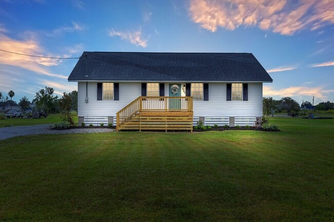 127 Kathy Rd in Lake Charles, LA - Building Photo - Building Photo