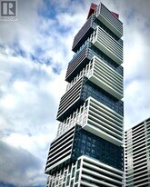 4015 The Exchange in Mississauga, ON - Building Photo