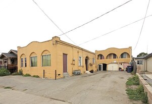 103 San Juan Rd in Royal Oaks, CA - Building Photo