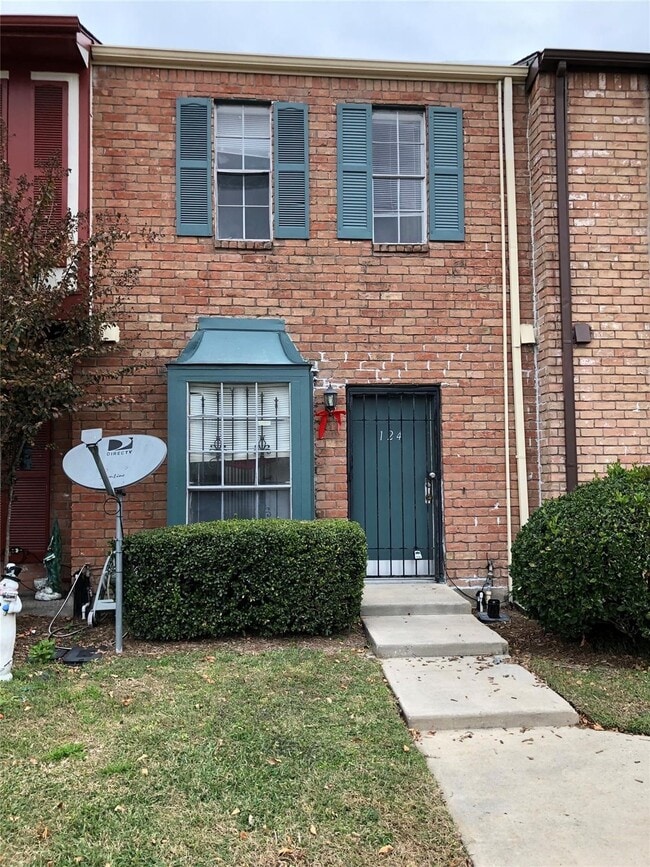 property at 7700 Creekbend Dr