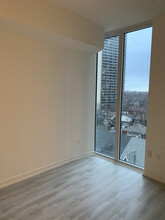 33 Helendale Av in Toronto, ON - Building Photo - Building Photo