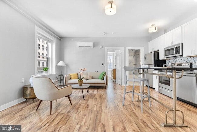 property at 200 W 10th St
