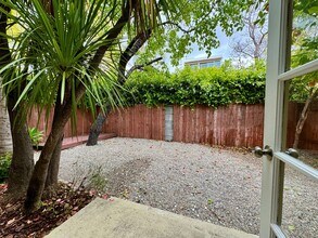 815 Croft Ave in West Hollywood, CA - Building Photo - Building Photo