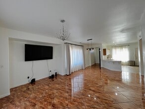 2030 San Marco Ct in Delano, CA - Building Photo - Building Photo