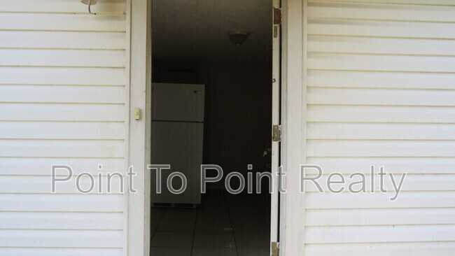 253 Jackson Ave N in Jacksonville, FL - Building Photo - Building Photo