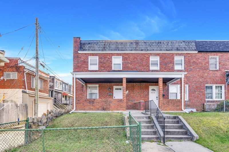 2301 Riggs Ave in Baltimore, MD - Building Photo