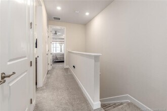 1865 Tarni Way in Sewalls Point, FL - Foto de edificio - Building Photo