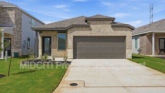 9130 Colonel Trl in Seguin, TX - Building Photo