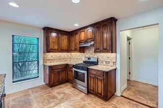 6807 Greycloud Dr in Austin, TX - Building Photo - Building Photo