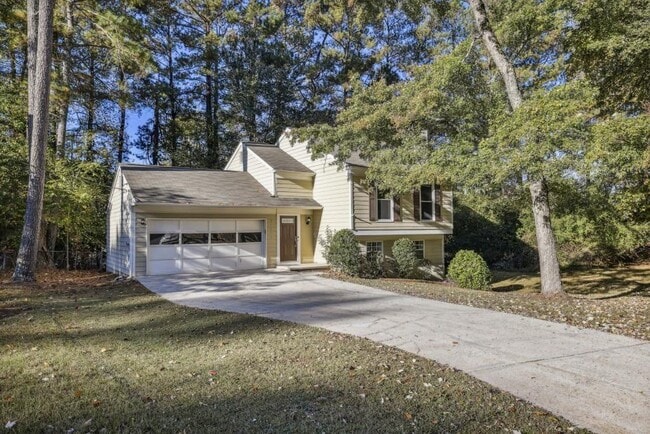 10145 Rillridge Ct in Alpharetta, GA - Building Photo - Building Photo