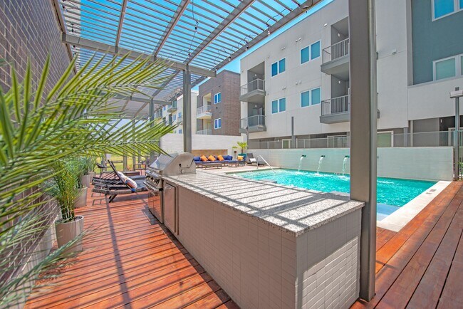 Presidium Pecan District in Pflugerville, TX - Building Photo - Building Photo