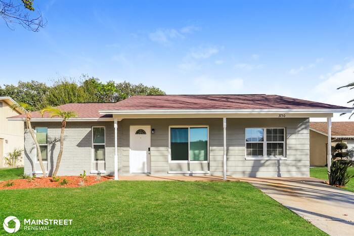 3750 Mendocino St in New Port Richey, FL - Foto de edificio