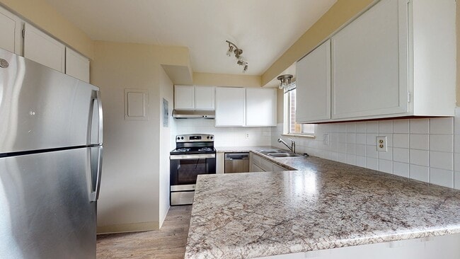 Applewood Gables Townhomes in Golden, CO - Foto de edificio - Building Photo