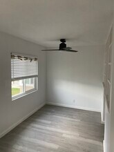 2406 W Imperial Hwy, Unit 2406 W imperial Hwy #c in Hawthorne, CA - Building Photo - Building Photo