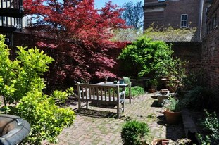 719 Park Ave, Unit Garden in Baltimore, MD - Building Photo