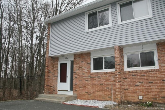 28 Anton Rd in Mansfield, CT - Foto de edificio - Building Photo