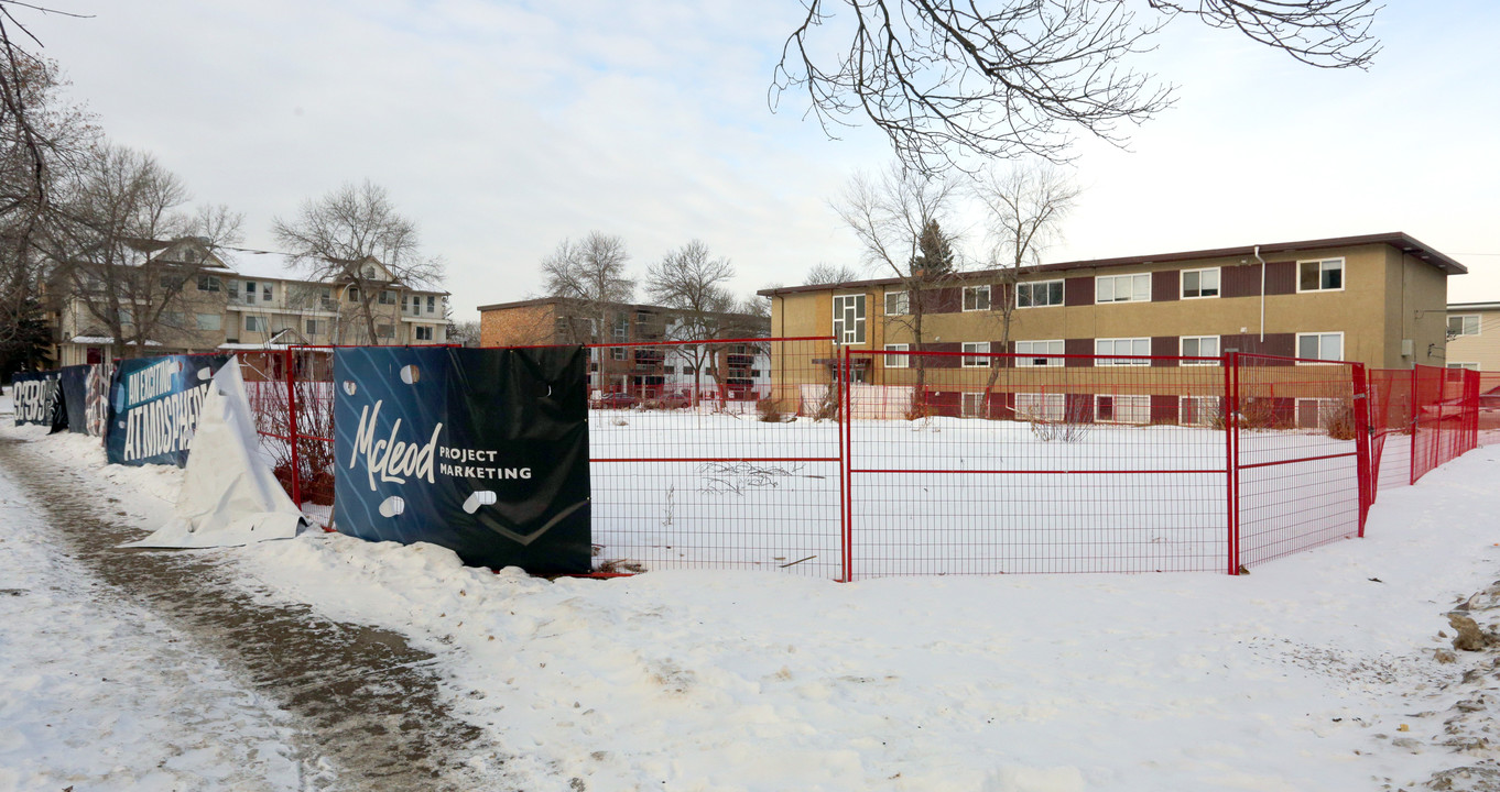 Artika Apartments in Edmonton, AB - Building Photo