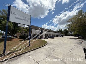 1280 Whitfield Ave in Sarasota, FL - Building Photo