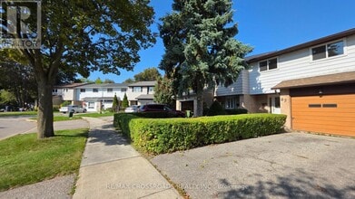 63 Osterhout Pl in Toronto, ON - Building Photo - Building Photo