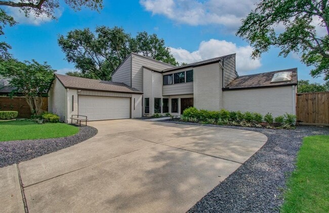 1607 Big Lake Dr in Houston, TX - Building Photo - Building Photo