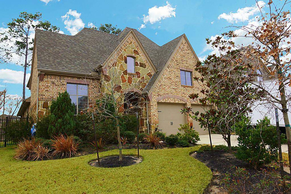 119 S Vershire Cir in Magnolia, TX - Building Photo