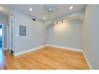 12 Humboldt Pl, Unit 1 in Boston, MA - Building Photo - Building Photo