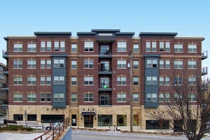 Telluride Apartments in Iowa City, IA - Building Photo - Building Photo