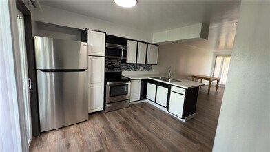1909 Caralee Blvd in Orlando, FL - Building Photo - Building Photo