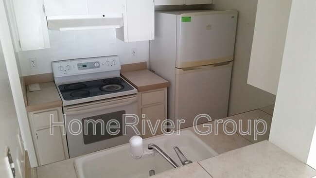 5862 Peregrine Ave in Orlando, FL - Building Photo - Building Photo