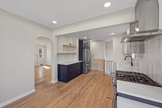 665 Krameria St in Denver, CO - Building Photo - Building Photo