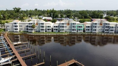 1320 E Hwy 98 in Panama City, FL - Building Photo - Building Photo